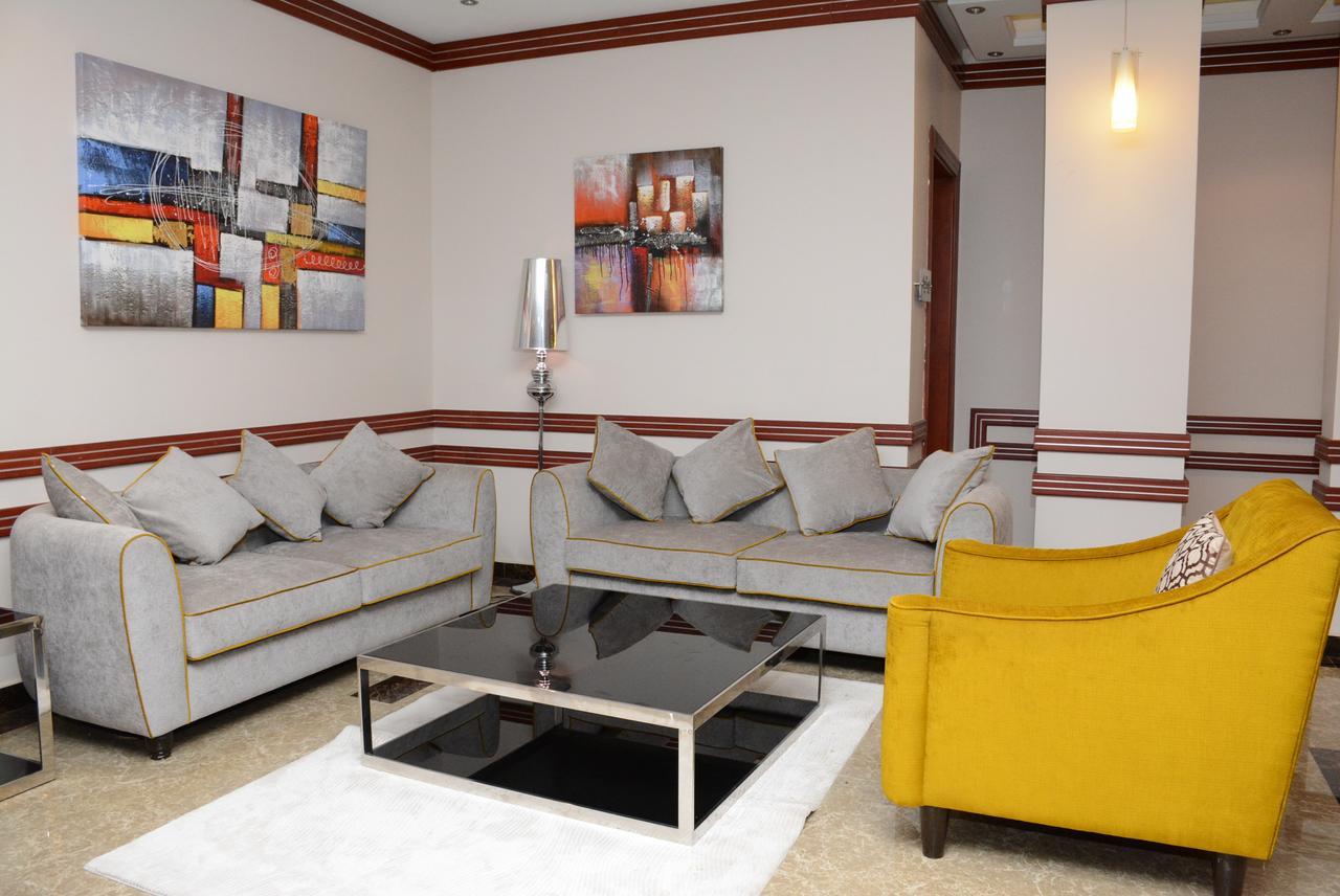 Topaz Furnished Apartments Rijád Kültér fotó