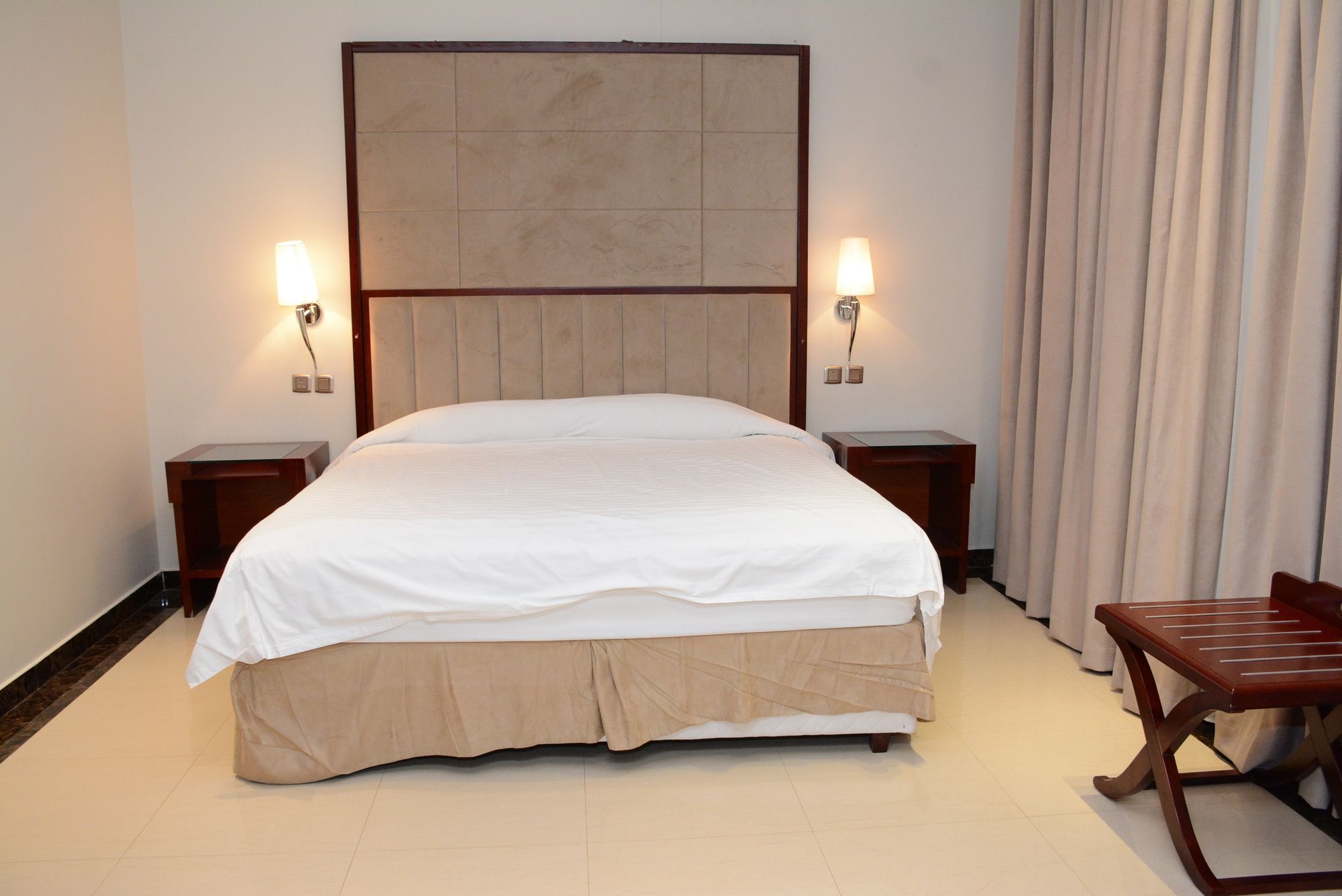 Topaz Furnished Apartments Rijád Kültér fotó